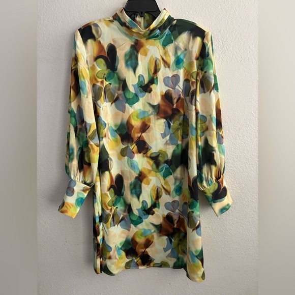 🆕Eloquii Satin Yellow and Green Sheath Dress with Bishop Sleeves 16🆕 - Picture 3 of 15